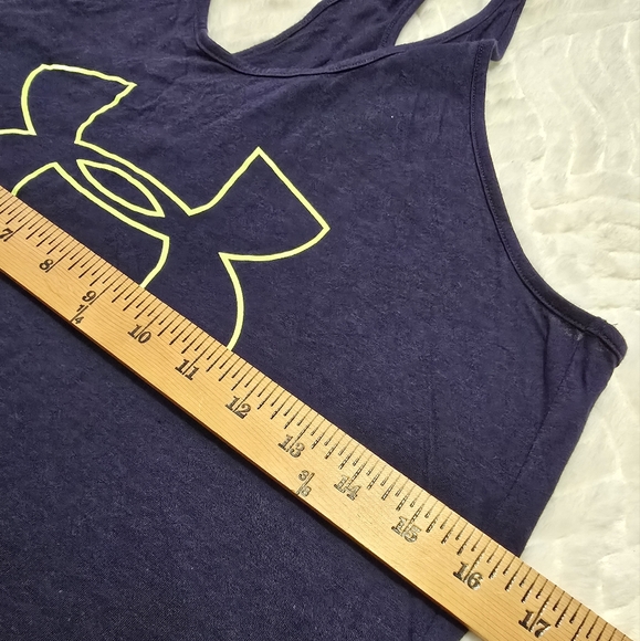 UNDER ARMOUR Racerback Work Out Tank Top. Navy Blue. Size M - Picture 3 of 6